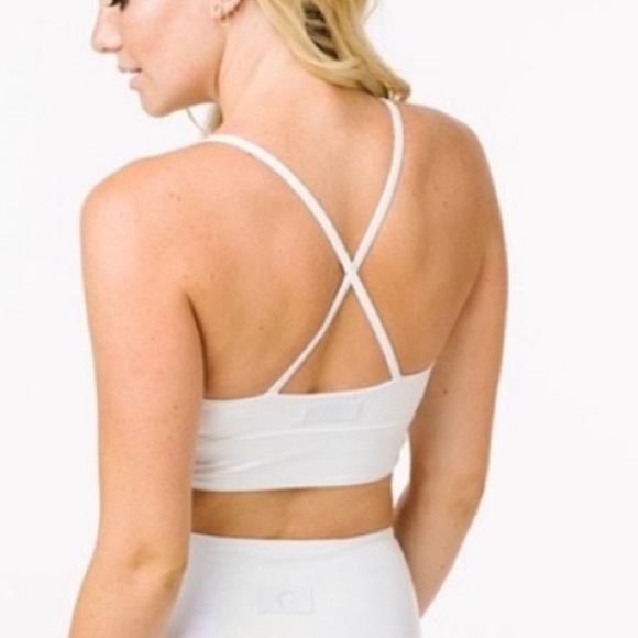 Zyia Shiny White iridescent white Cross-Back Sports Bra Top - Picture 4 of 4